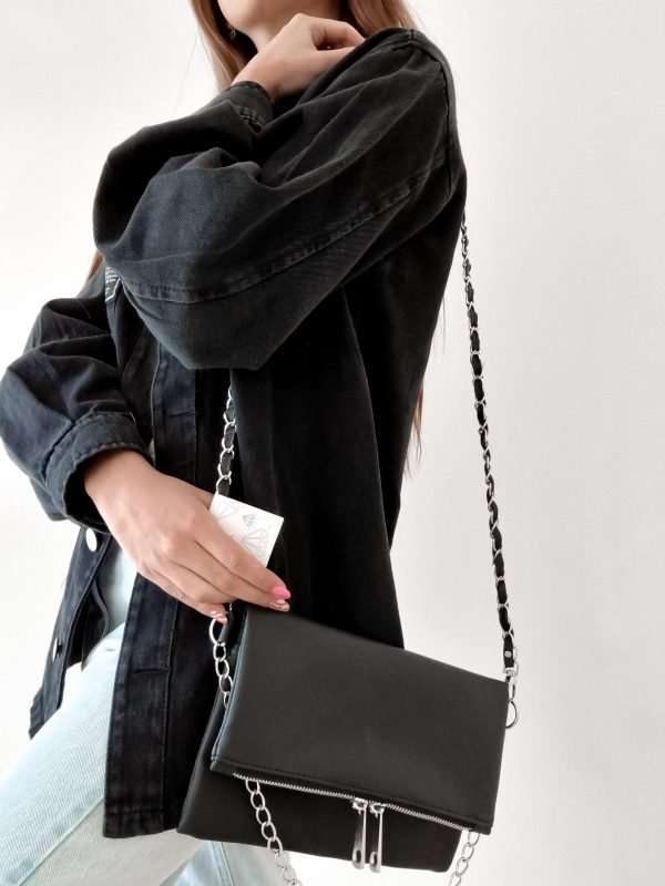 Cartera Kaia negra lisa