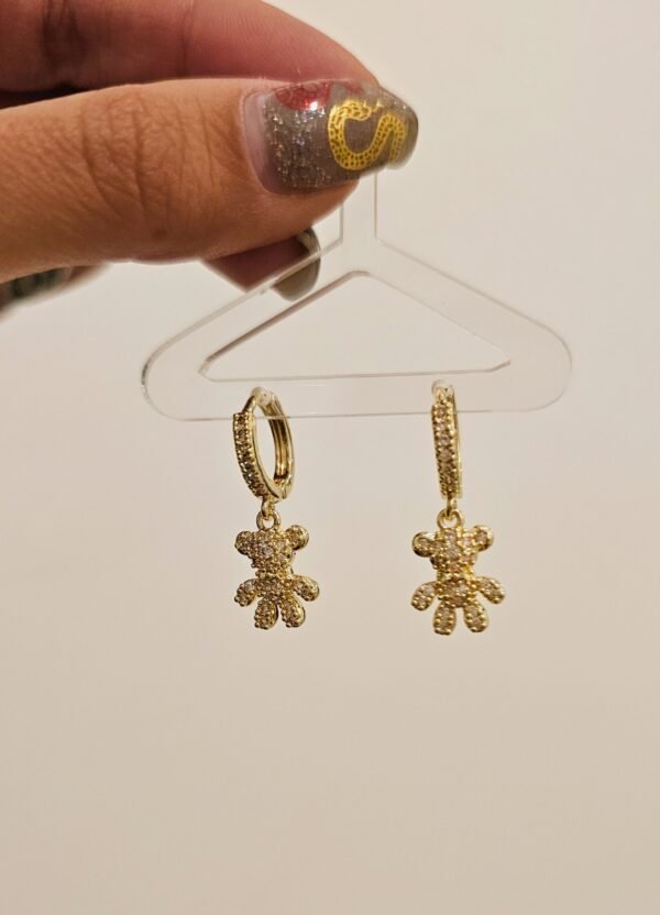 Argollitas bear shine acero dorado