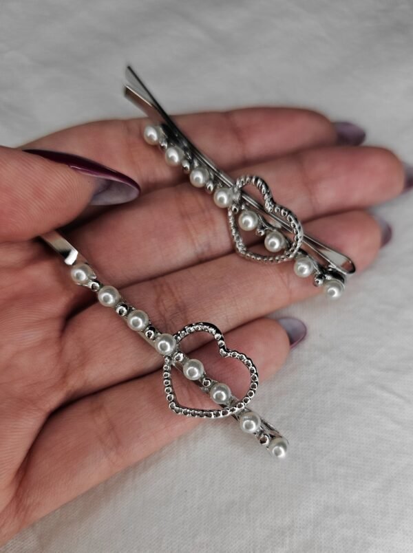 Hebilla perlis corazón plateada