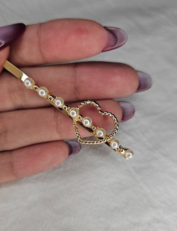 Hebilla perlis corazón dorada