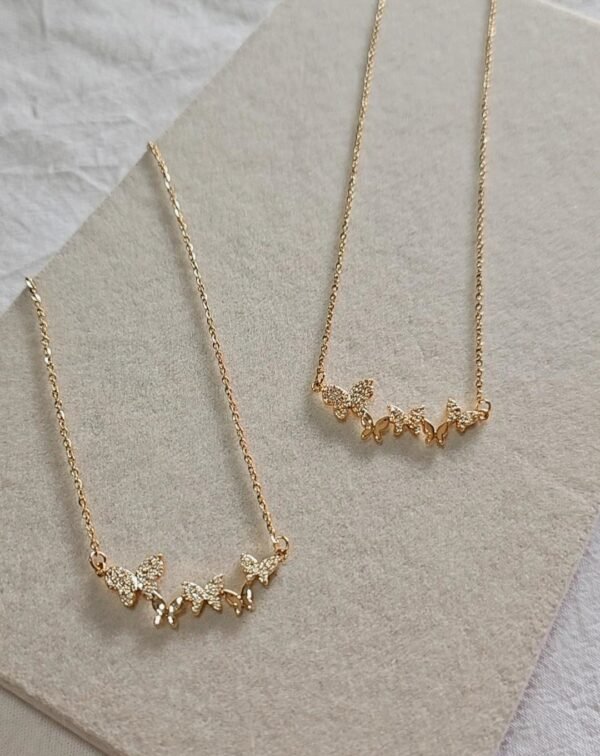 Collar mix mariposas