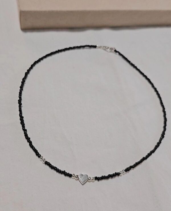 Collar negro love