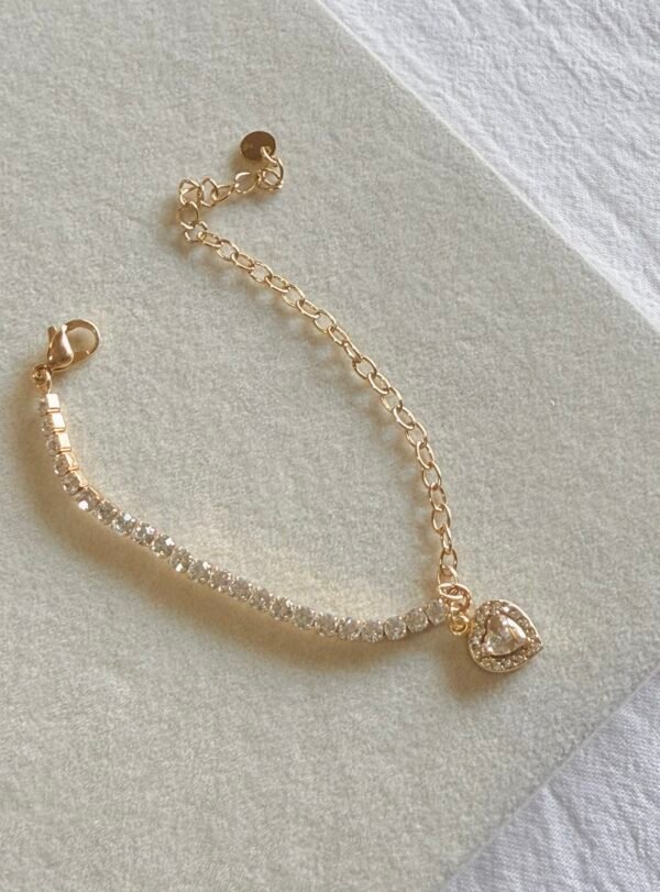 Pulsera combinada stras corazón acero dorado