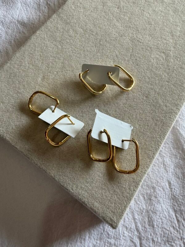 Argollas oval lisas acero dorado
