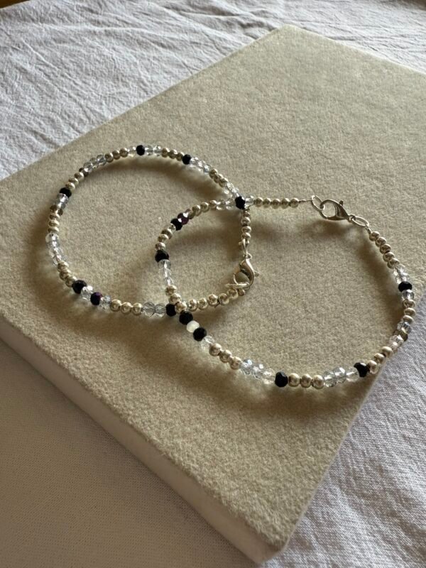 Pulsera cristalitos byn