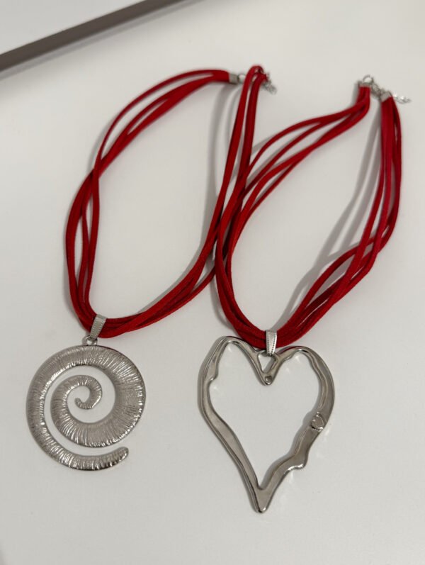 Chocker/collar rojo (2 modelos)