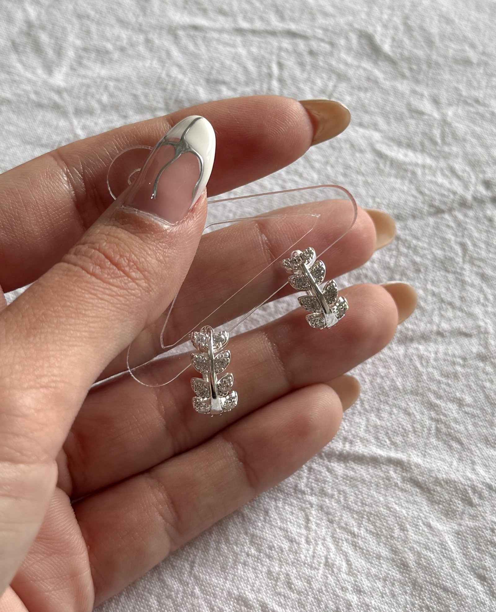 Argollitas hojita acero blanco – Juve Accesorios