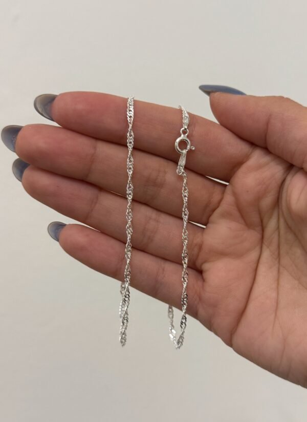 Pulsera entrelazada plata