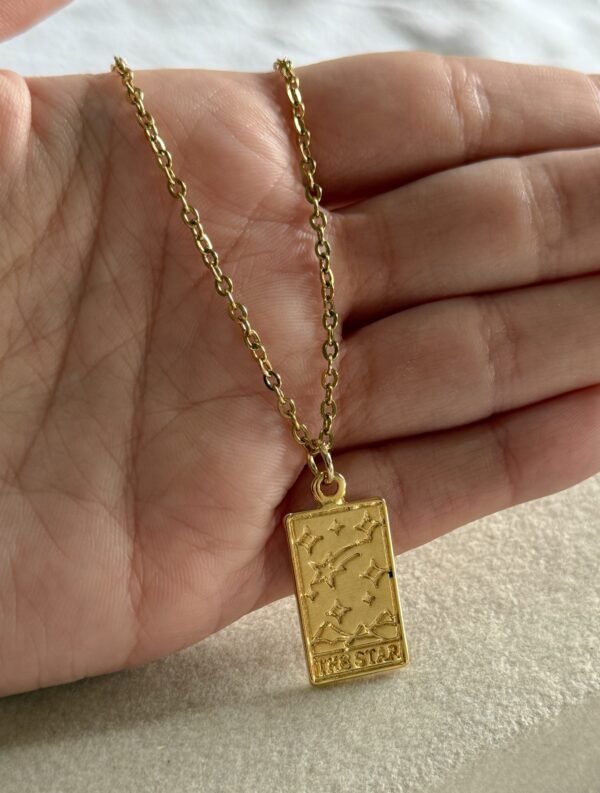 Collar the star acero dorado
