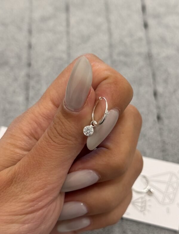 Argollitas mini circu cristal plata