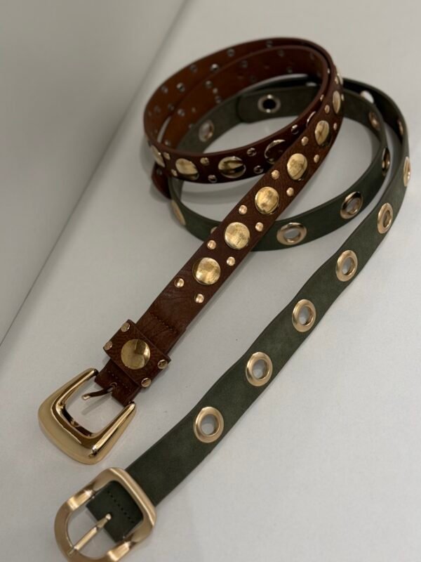 Cintos tachas doradas