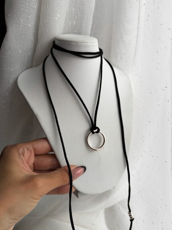 Chocker negro circle liso