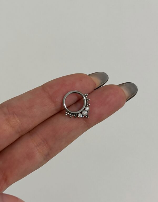 Piercing clicker bali