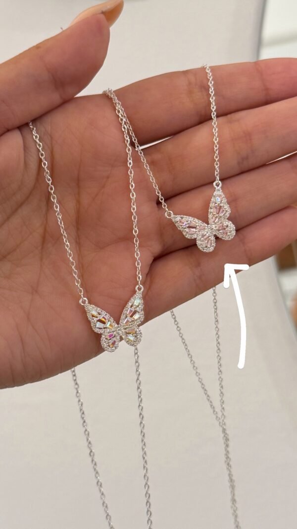 Collar butterfly pink acero blanco
