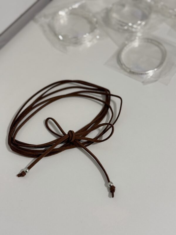 Chocker choco largo liso