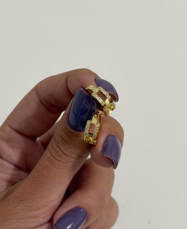 Argollitas eslabones shine acero dorado