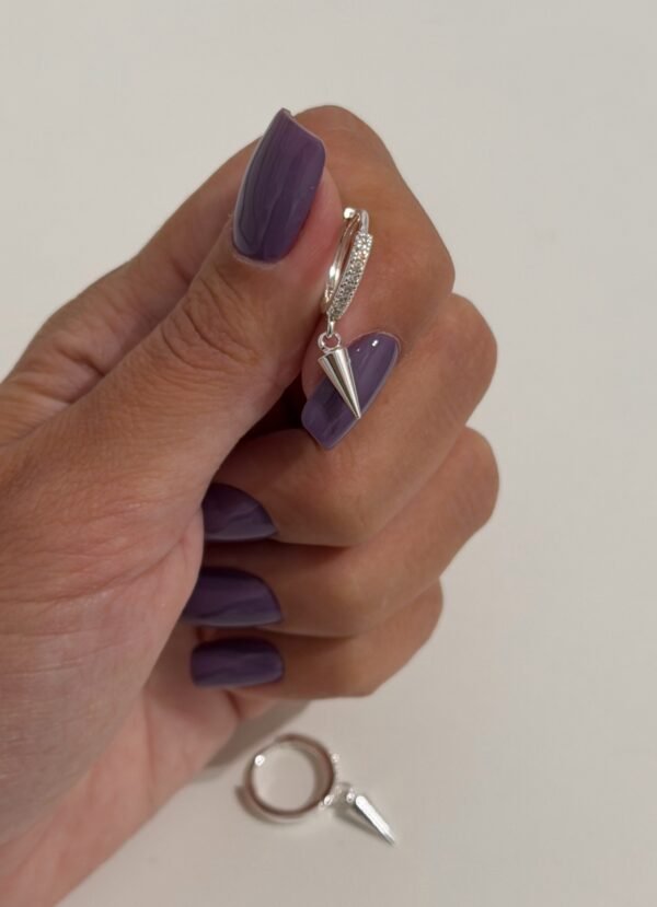 Argollitas shine punta acero blanco