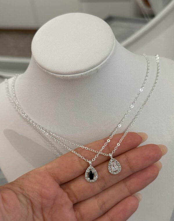 Collar gota (2 colores)