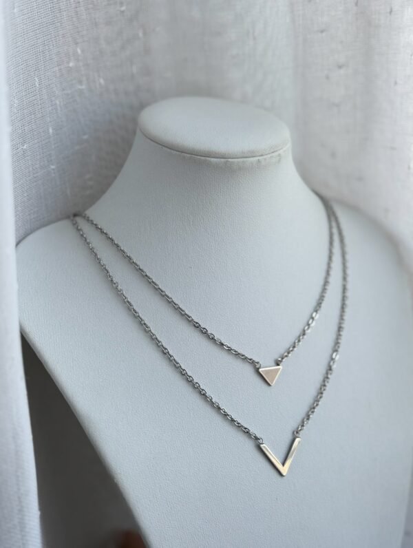 Collar doble triangu acero quirúrgico
