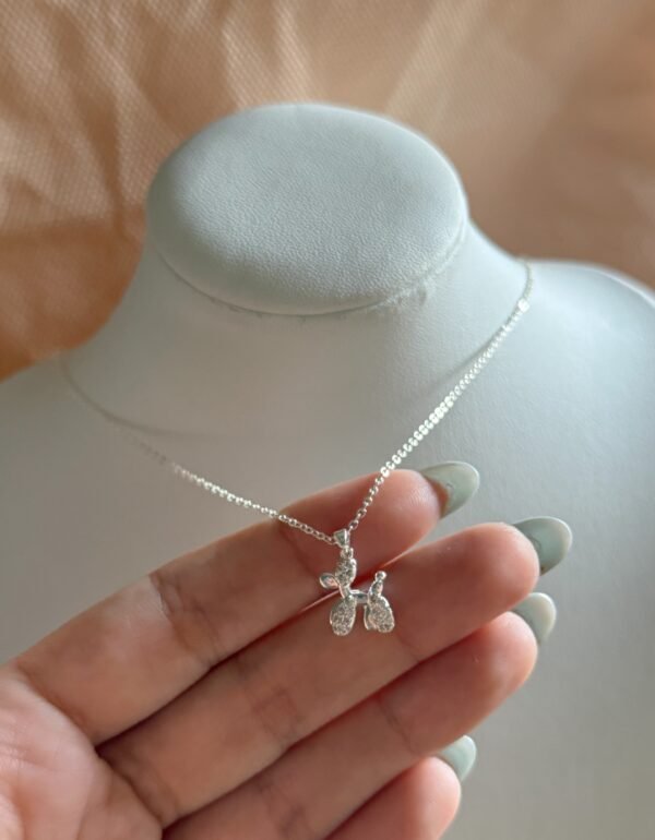 Collar salchi acero blanco