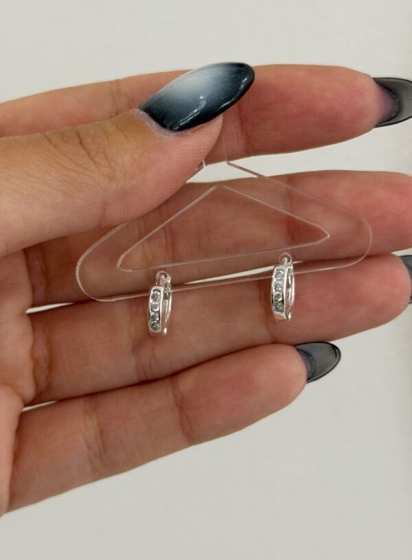 Argollitas brilli cristal acero blanco